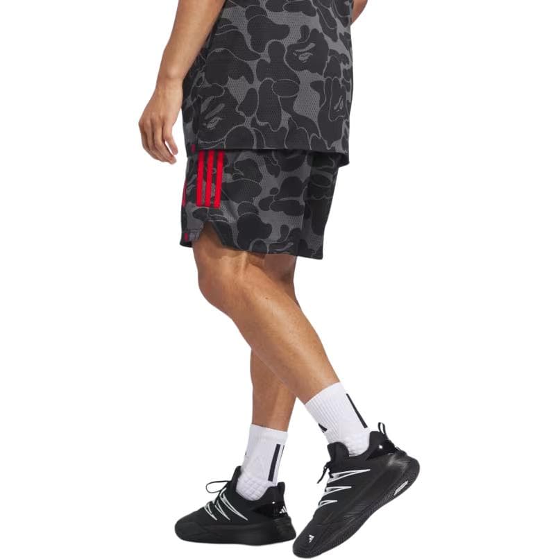 Баскетбольные шорты adidas x BAPE Dame 9 Carbon Grey - изображение 7