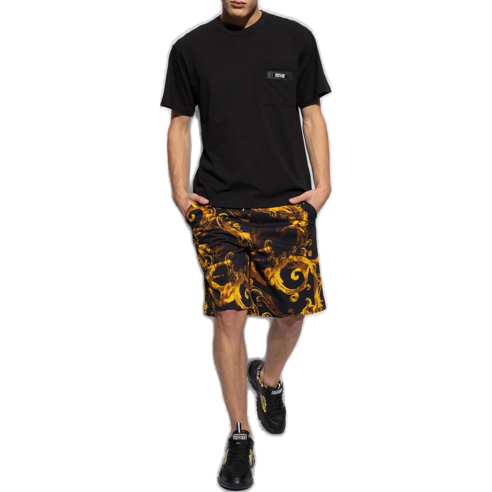 Шорты VERSACE JEANS SS24 - изображение 1