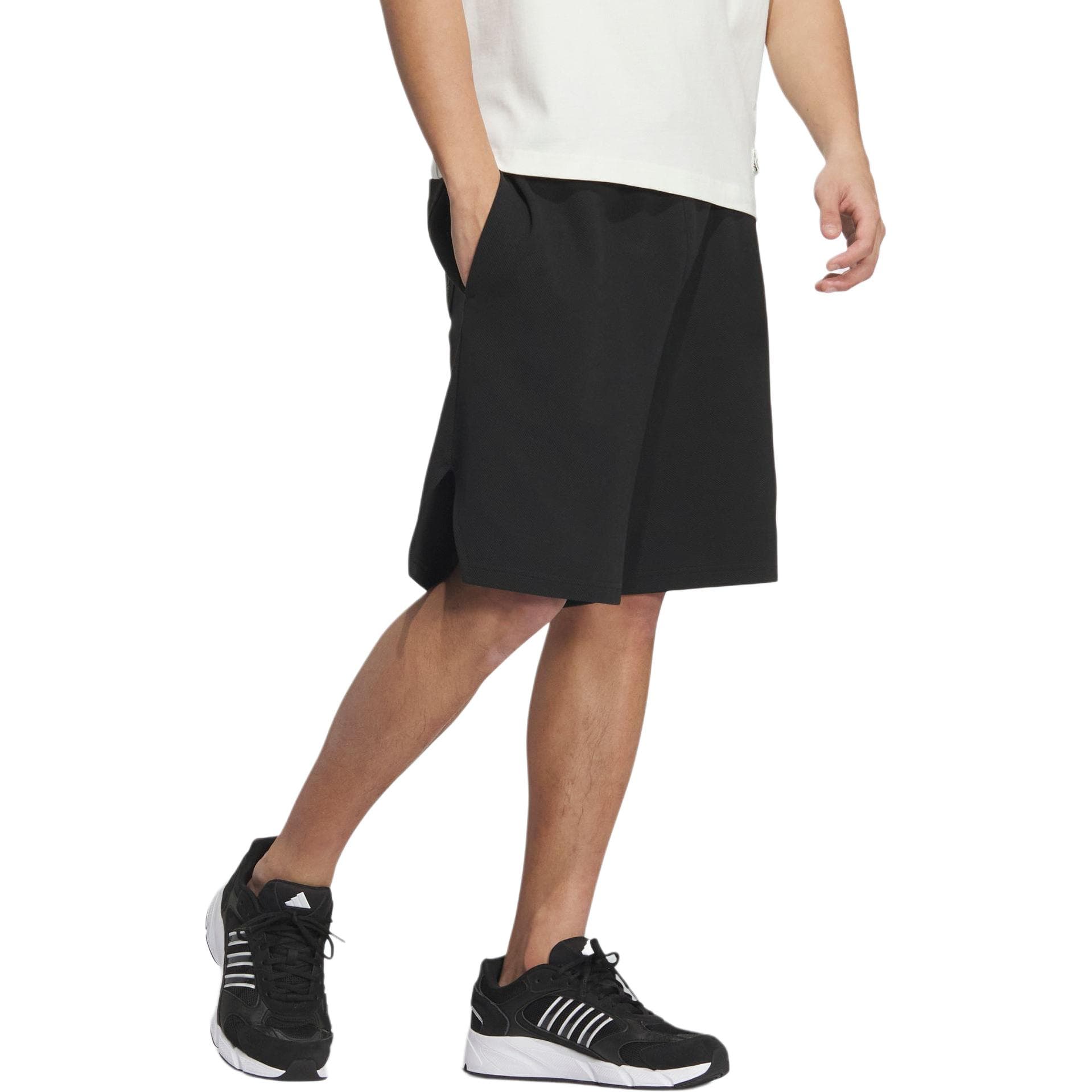 Шорты adidas - изображение 3