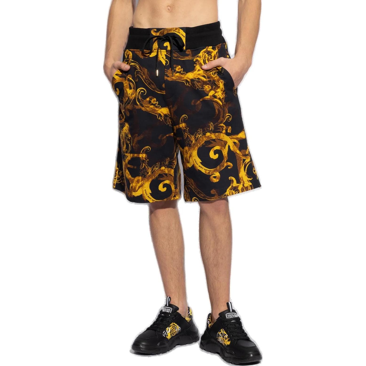 Шорты VERSACE JEANS SS24 - изображение 2