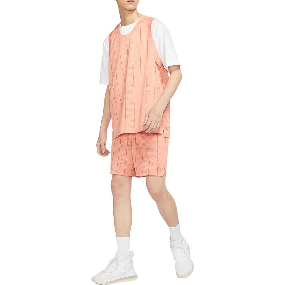 Тренировочные штаны Jordan Essentials Shorts - изображение 4