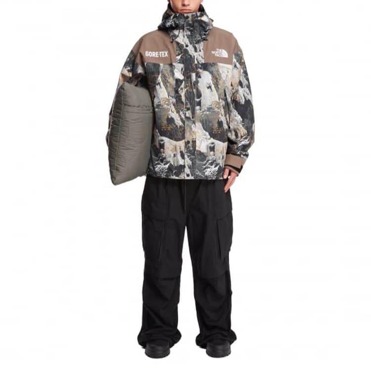 Демисезонная куртка The North Face Baltoro Gore-Tex Mountain Jacket - изображение 3