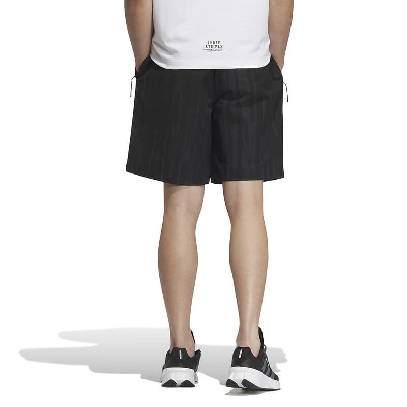 Шорты adidas - изображение 3