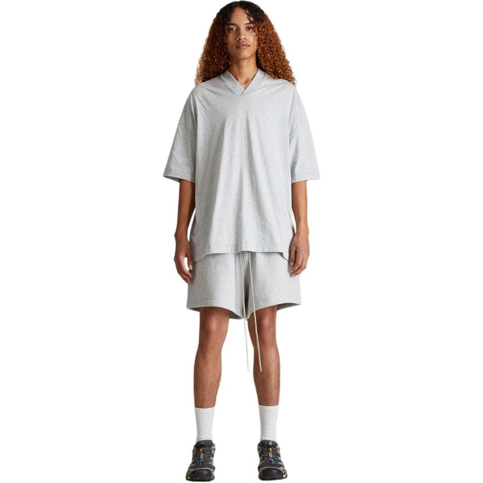 Футболка Fear of God Essentials SS24 drop2 V-Neck Tshirt VT Light Heather Grey - изображение 3