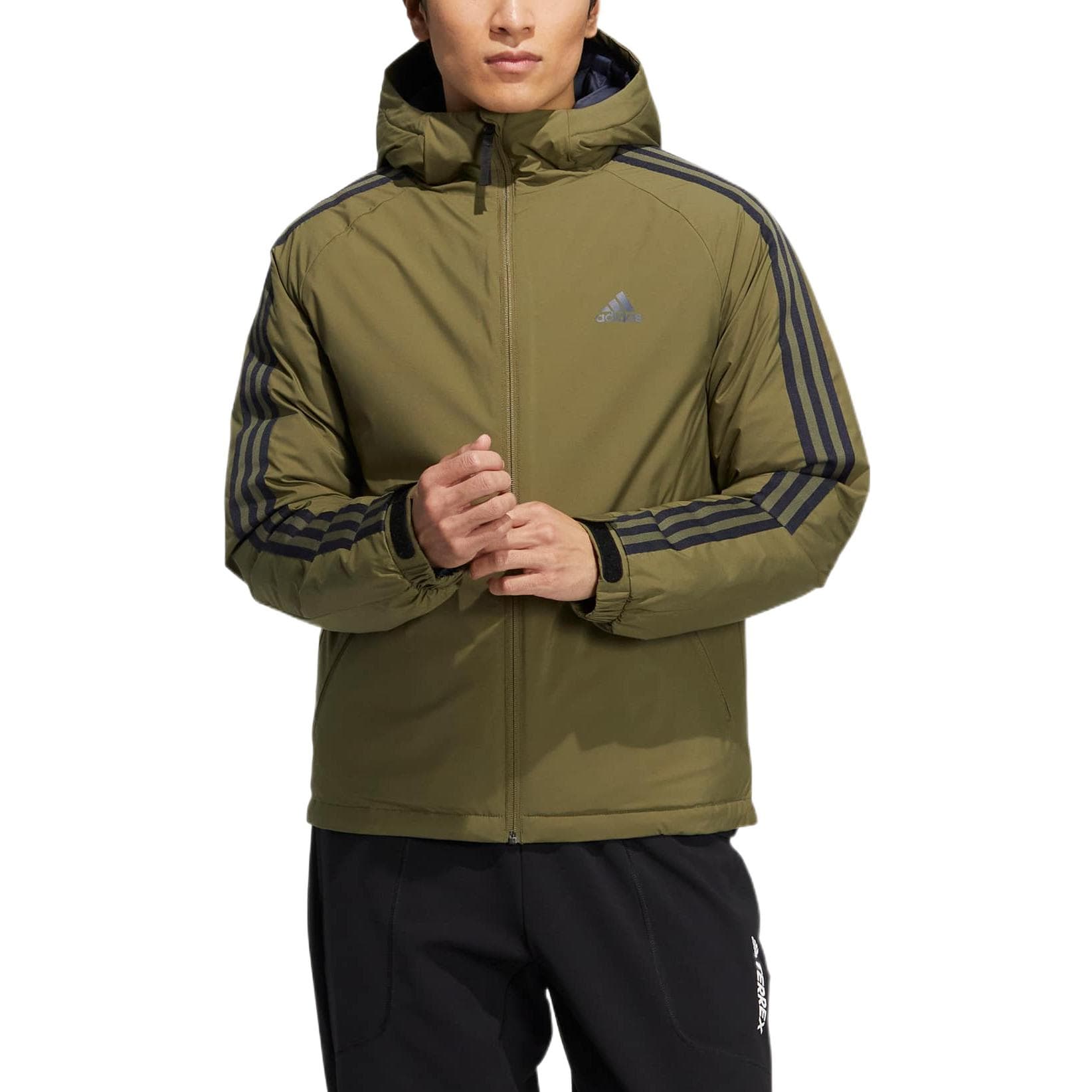 Зимняя куртка adidas - изображение 4