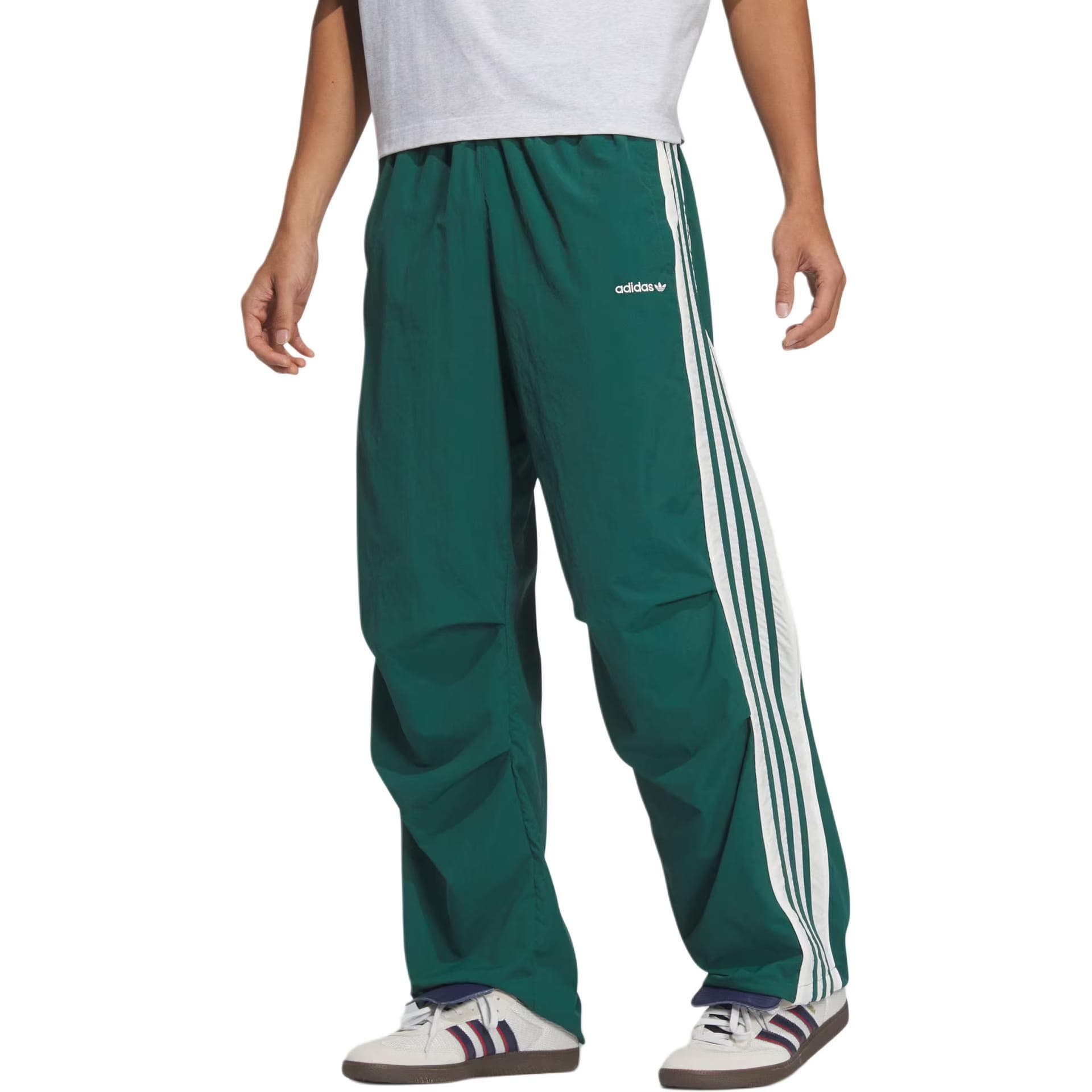 Штаны adidas originals x Disney Logo - изображение 2