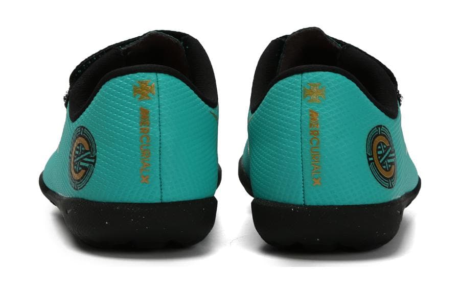 Бутсы Nike JR Vapor 12 Club CR7 TF - изображение 4