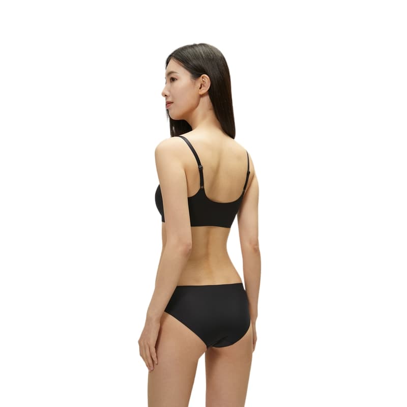 Бюстгальтер CKCalvin Klein SS23 - изображение 3