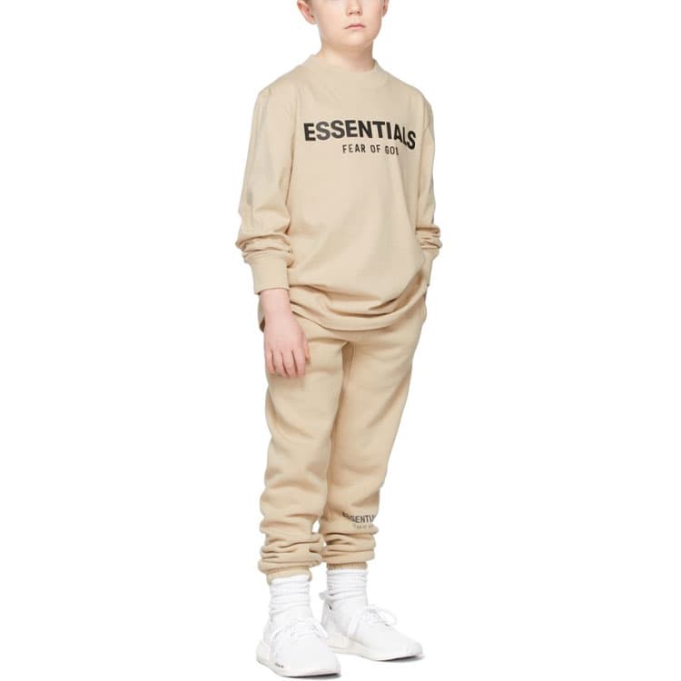 Футболка Fear of God Essentials FW21 LogoT - изображение 4