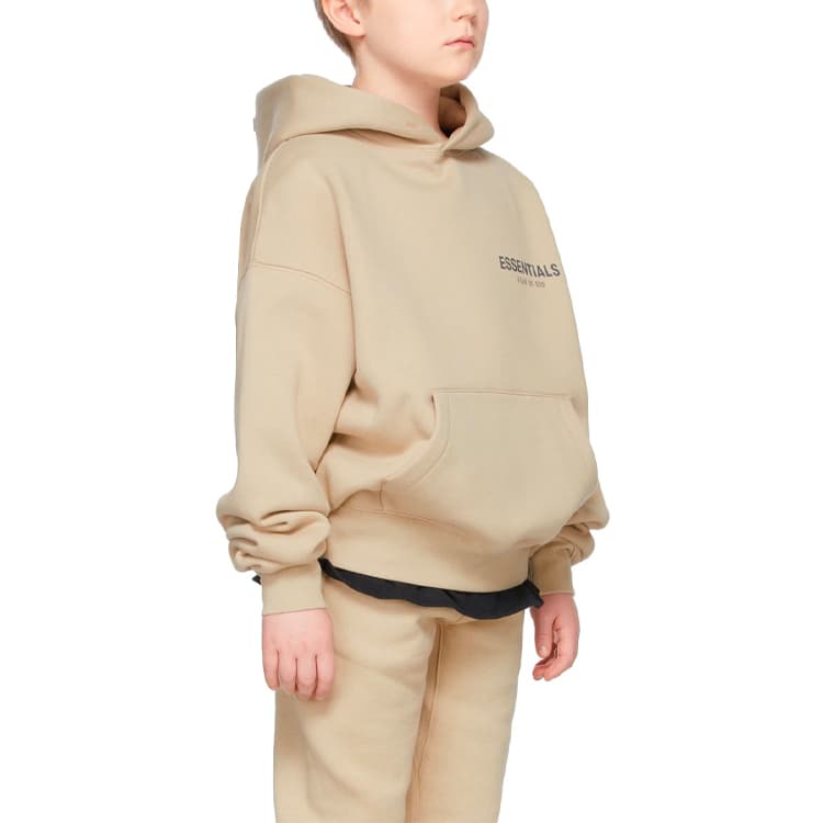 Fear of God Essentials FW21 Kids BeigeLinen Pullover Hoodie Logo - изображение 4