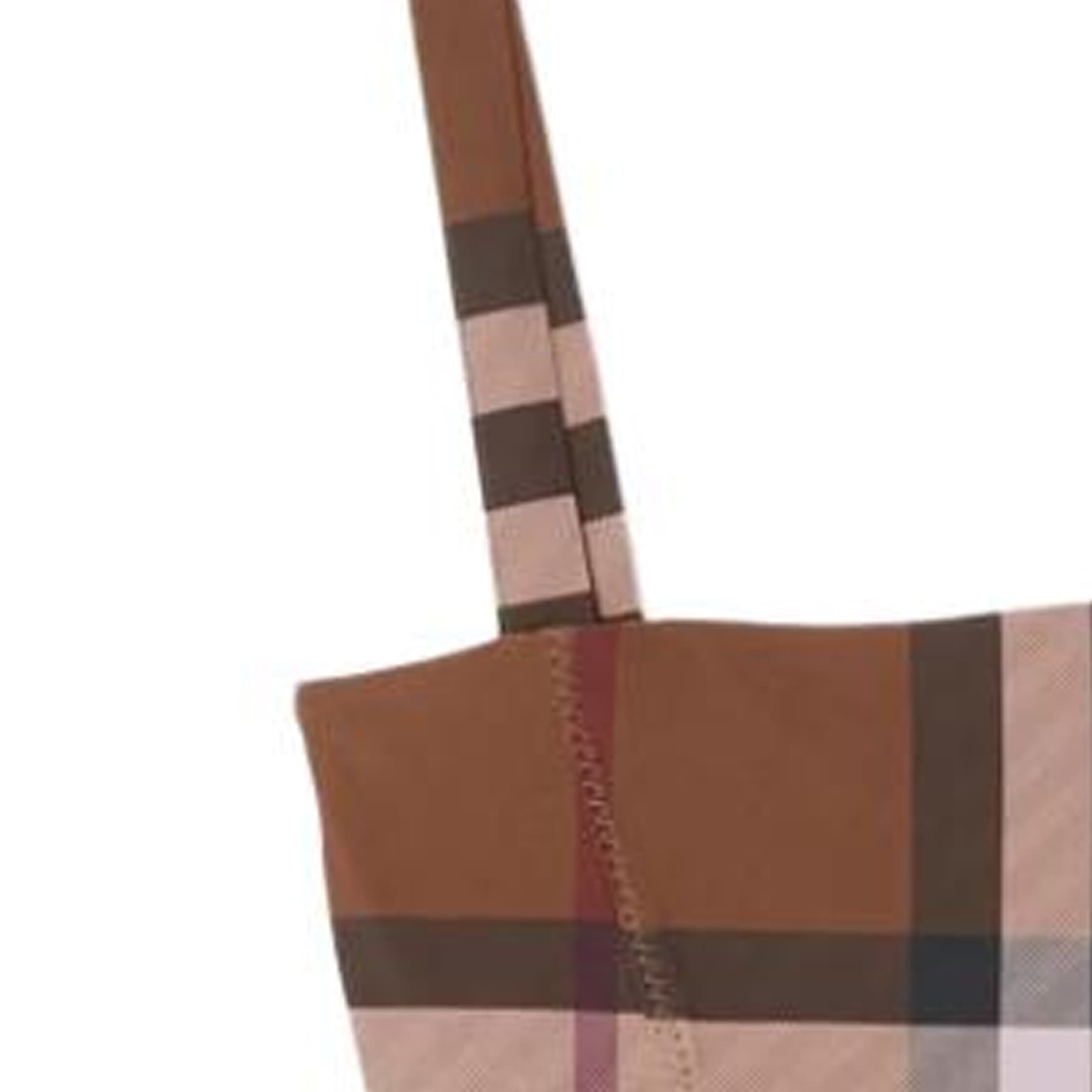 Burberry SS23 - изображение 2