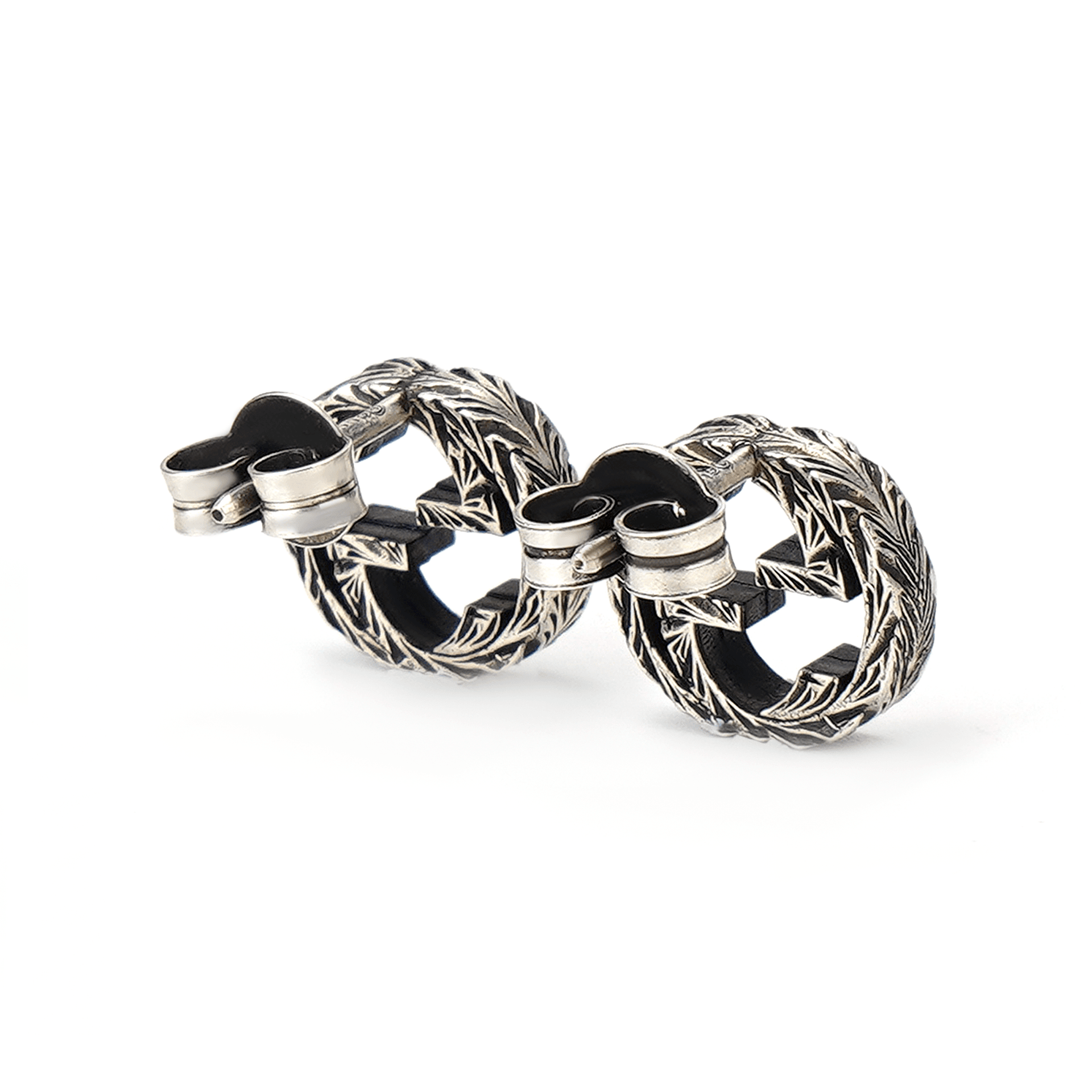 Серьги Gucci Engraved Interlocking G Earrings - изображение 3