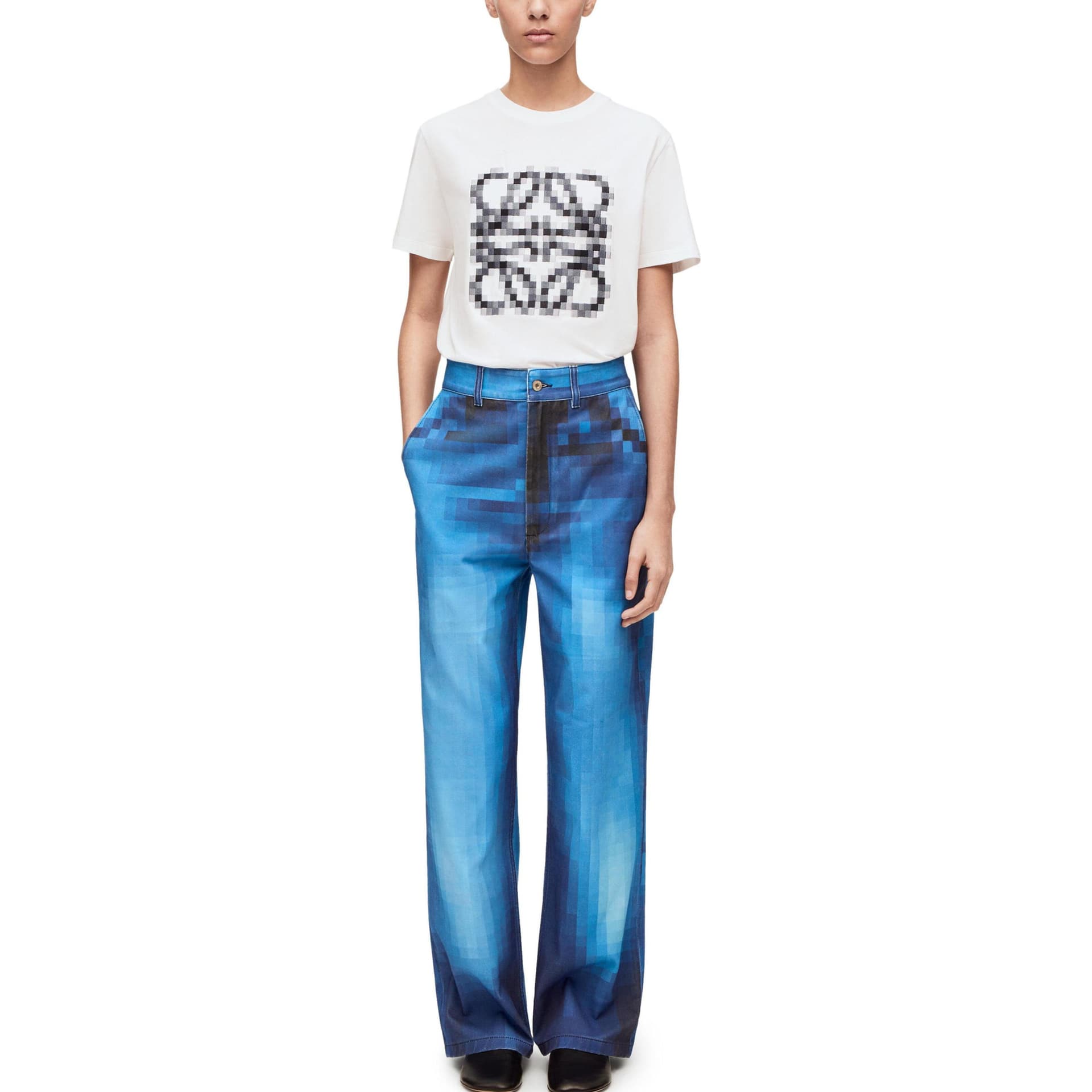 Футболка LOEWE Pixel Anagram T-Shirt White - изображение 5