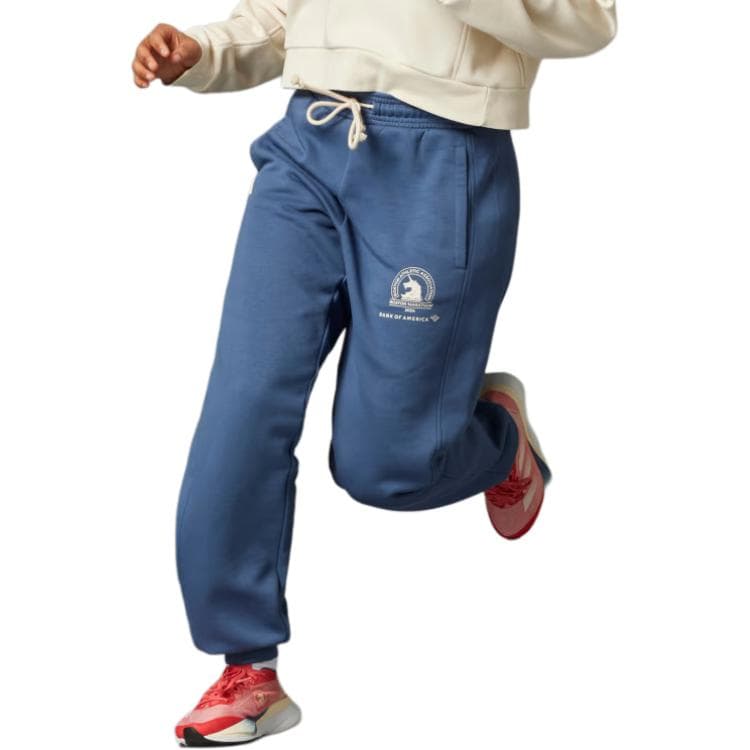 Штаны adidas Boston Marathon 2024 Fleece Pants Logo - изображение 4