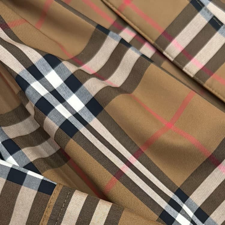 Платье Burberry SS24 - изображение 3