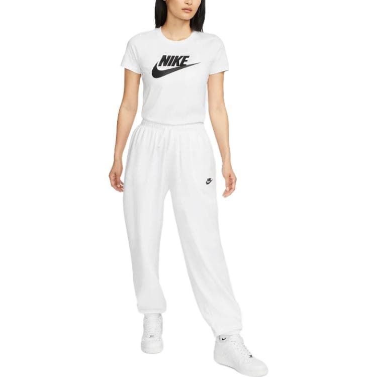 Футболка Nike Sportswear Essentials LogoT - изображение 4