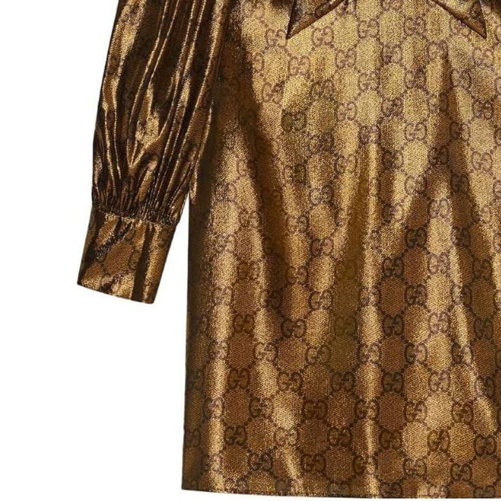 Платье Gucci SS23 Logo Print Long Sleeve Dress Gold - изображение 4