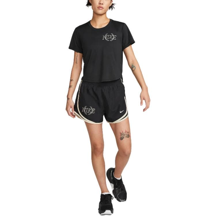 Футболка Nike Dri-FIT LogoT - изображение 3