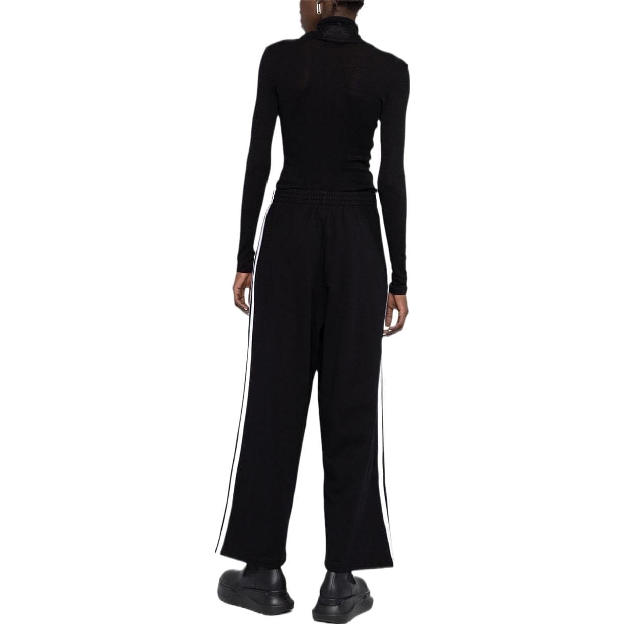 Штаны Balenciaga x adidas SS23 Track Pants Black - изображение 5