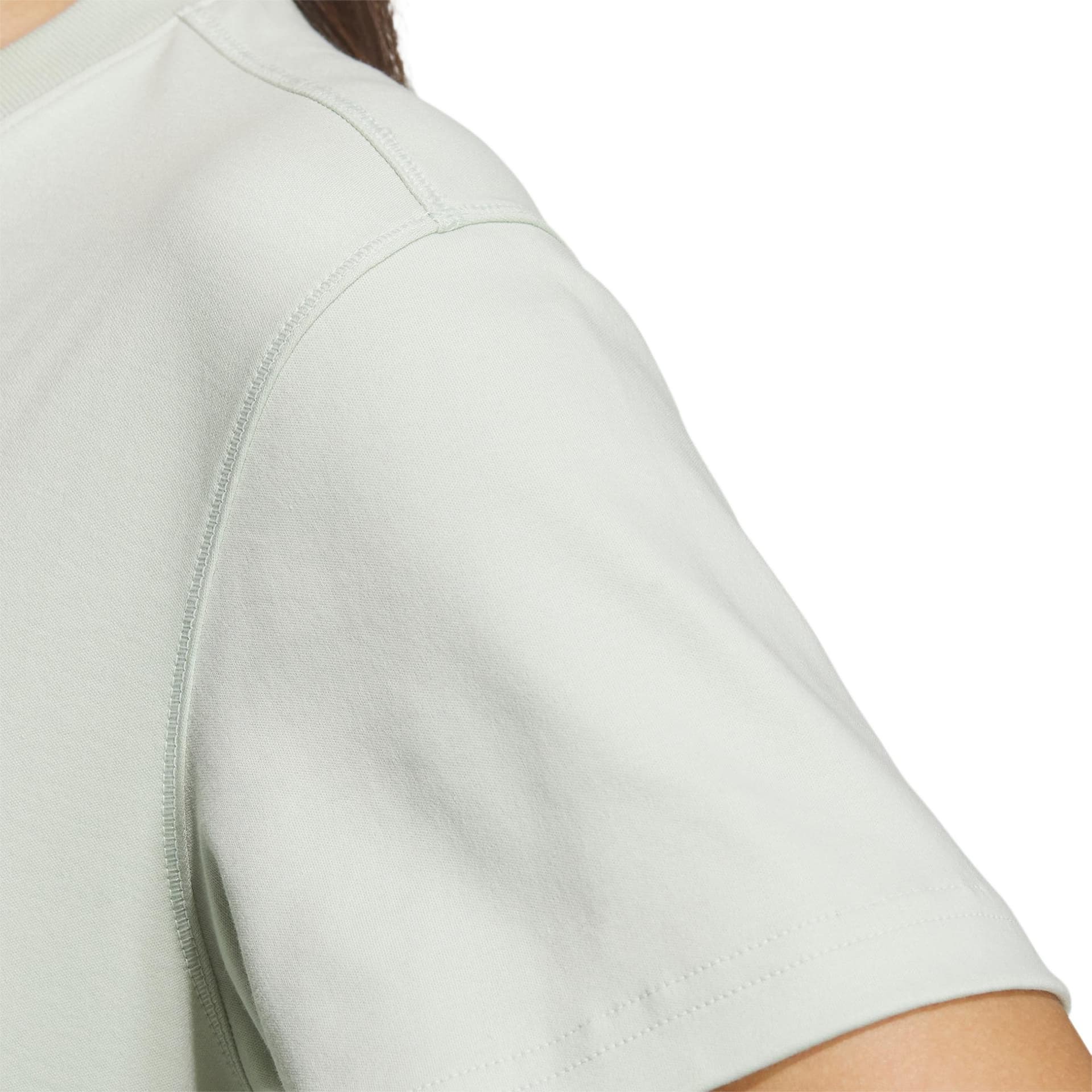 Футболка adidas Badge Of Sport Tee LogoT - изображение 2