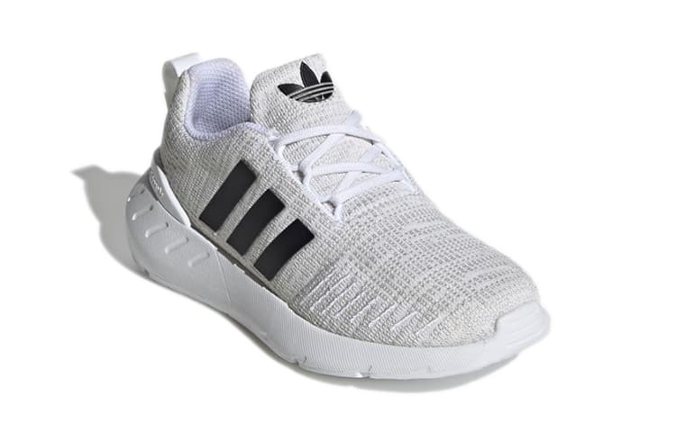 Кроссовки adidas originals Swift Run 22 - изображение 3