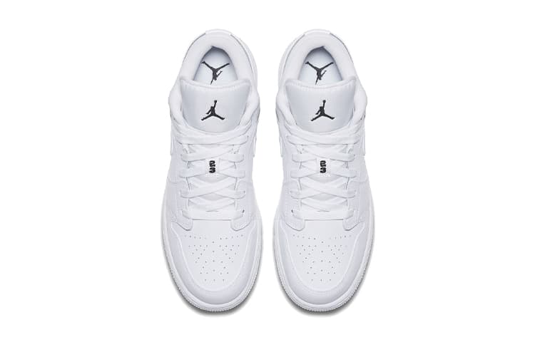 Кроссовки для баскетбола Jordan Air Jordan 1 Low white GS - изображение 4