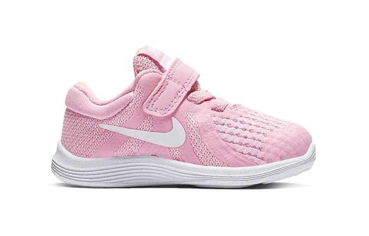 Кроссовки Nike REVOLUTION 4 - изображение 2