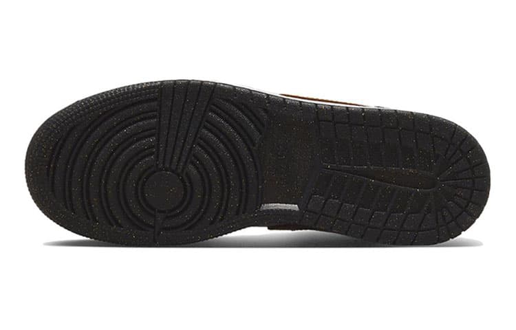 Кроссовки для баскетбола Jordan Air Jordan 1 "Gold Toe" GS - изображение 9