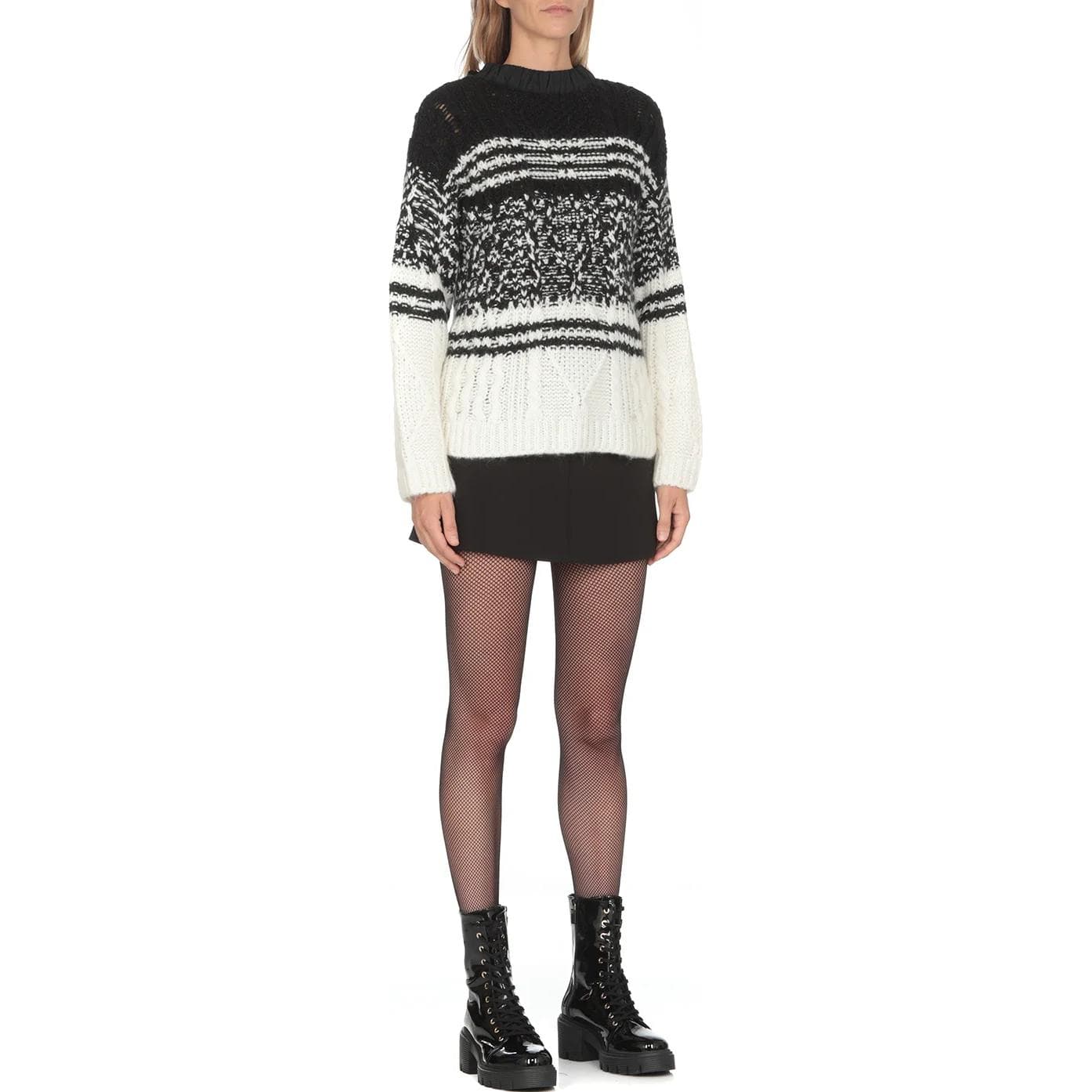 Шорты RED VALENTINO - изображение 2