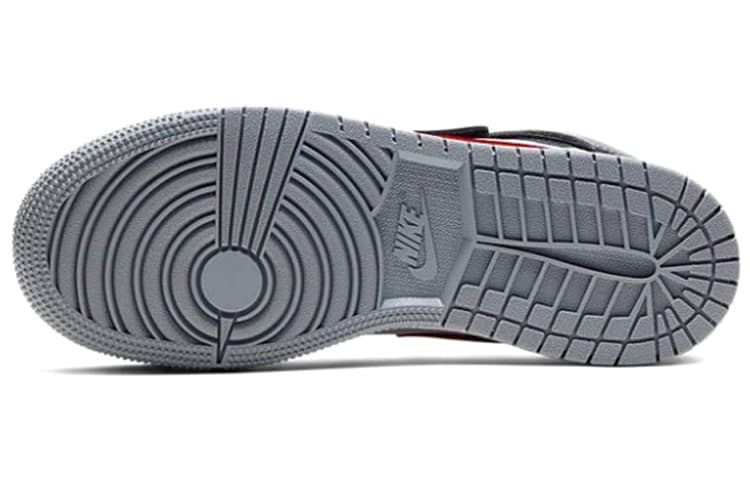 Кроссовки для баскетбола Jordan Air Jordan 1 High FlyEase GS - изображение 6
