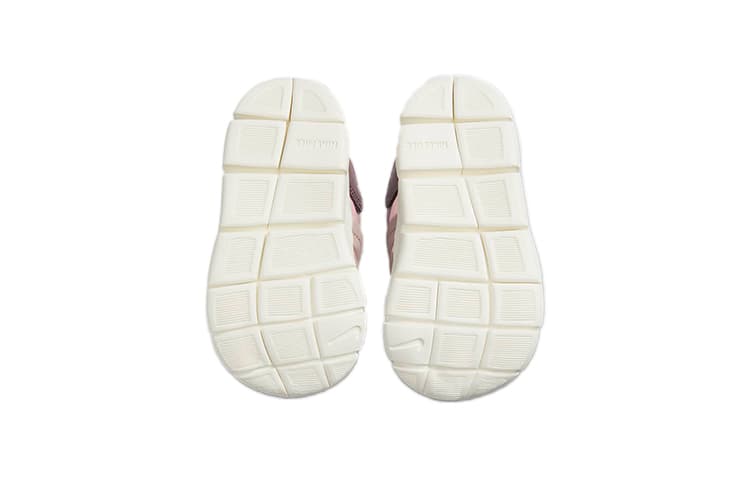 Кроссовки Nike Dynamo Free SE - изображение 6