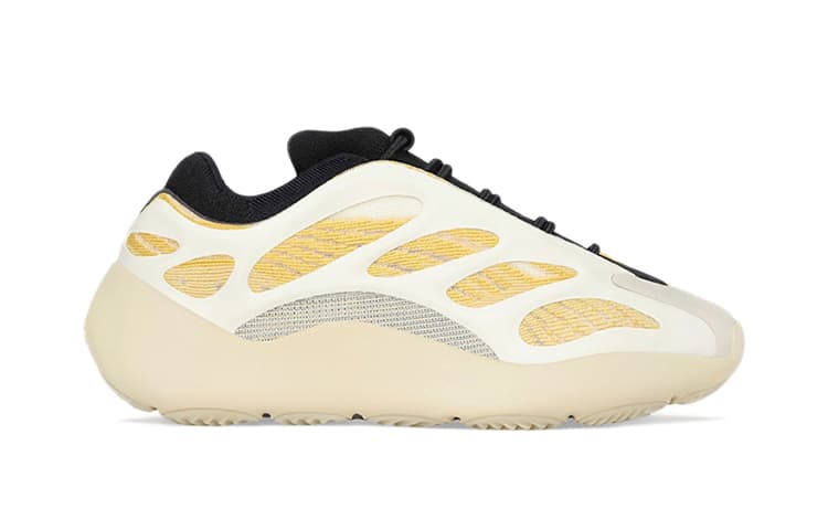 Кроссовки adidas originals Yeezy boost 700 V3 Safflower - изображение 2