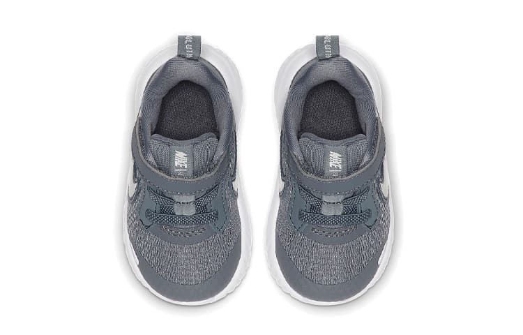 Кроссовки Nike REVOLUTION 5 - изображение 4