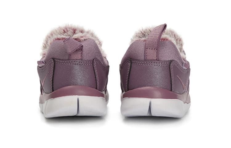 Кроссовки Nike Dynamo Free SE - изображение 4