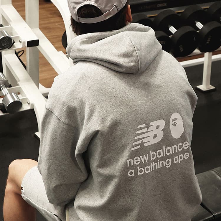 Худи New Balance x Bape Серый Женские Толстовка - изображение 3