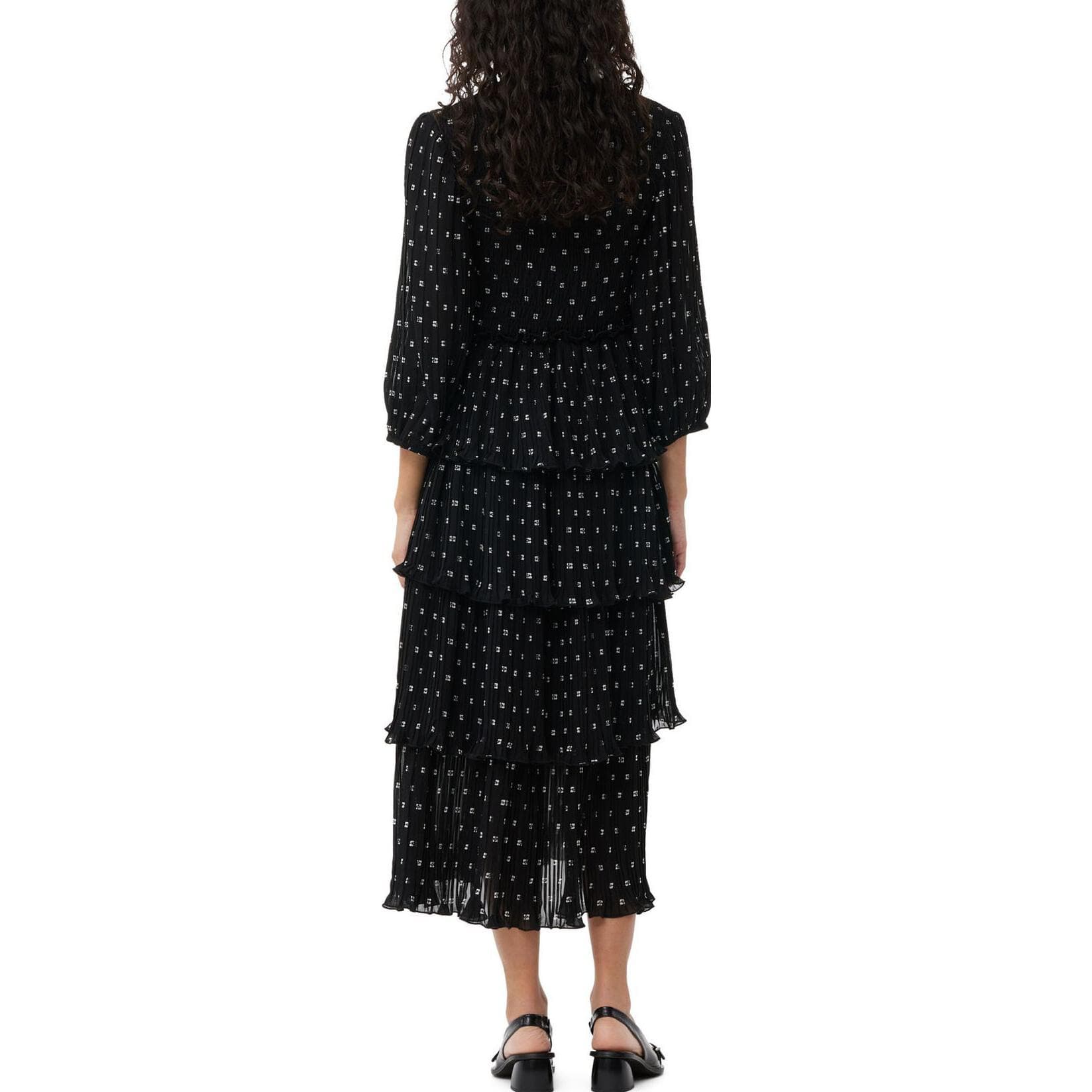 Платье GANNI Black Pleated Georgette Flounce Smock Midi Dress - изображение 4