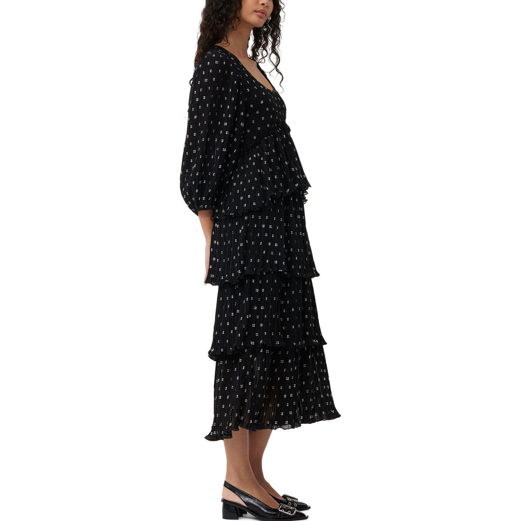 Платье GANNI Black Pleated Georgette Flounce Smock Midi Dress - изображение 5