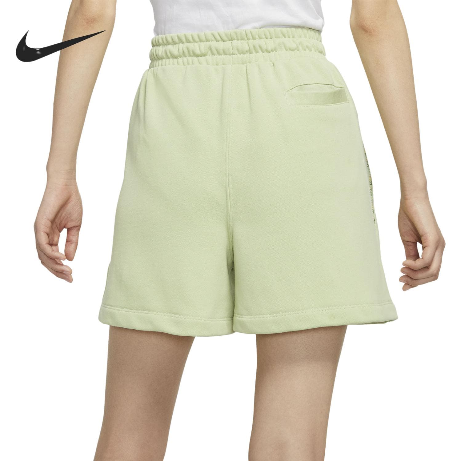 Шорты NIKE Зеленые Женские Повседневные Шорты - изображение 6