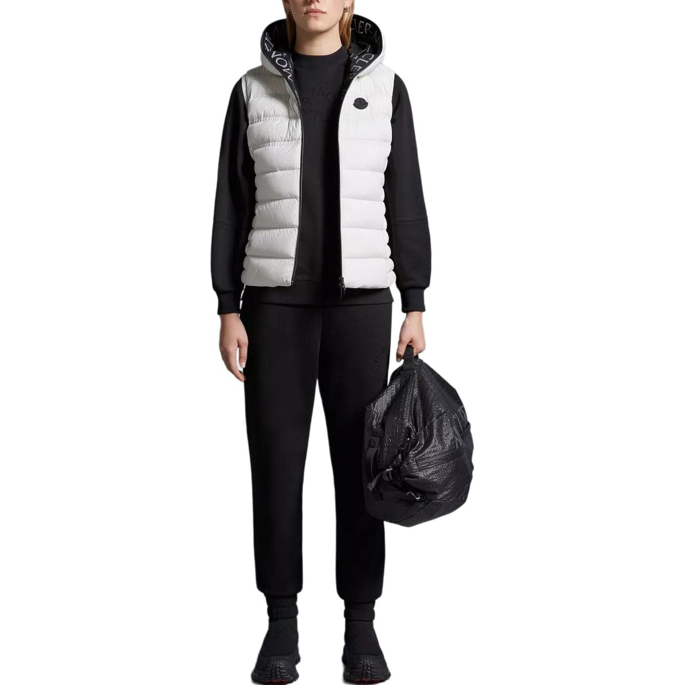 Штаны Moncler Embossed Logo Trackpants - изображение 3