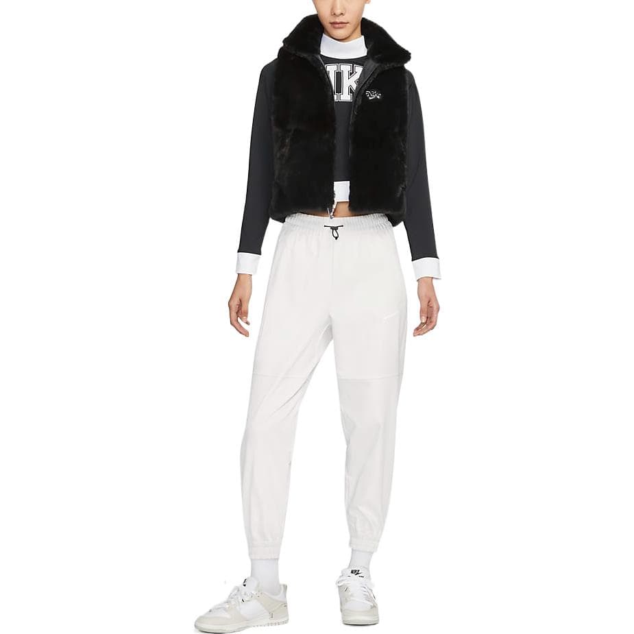 Nike Sportswear Logo - изображение 3