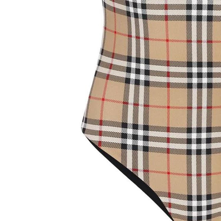 Burberry SS23 - изображение 5