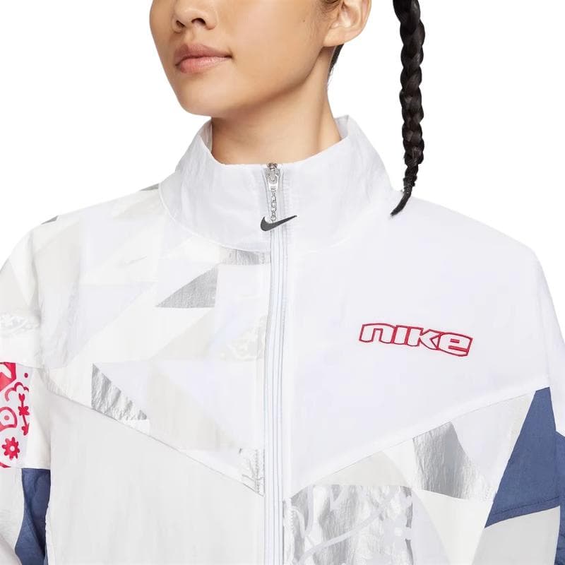 Куртка Nike Сливочный Женские Куртки - изображение 3