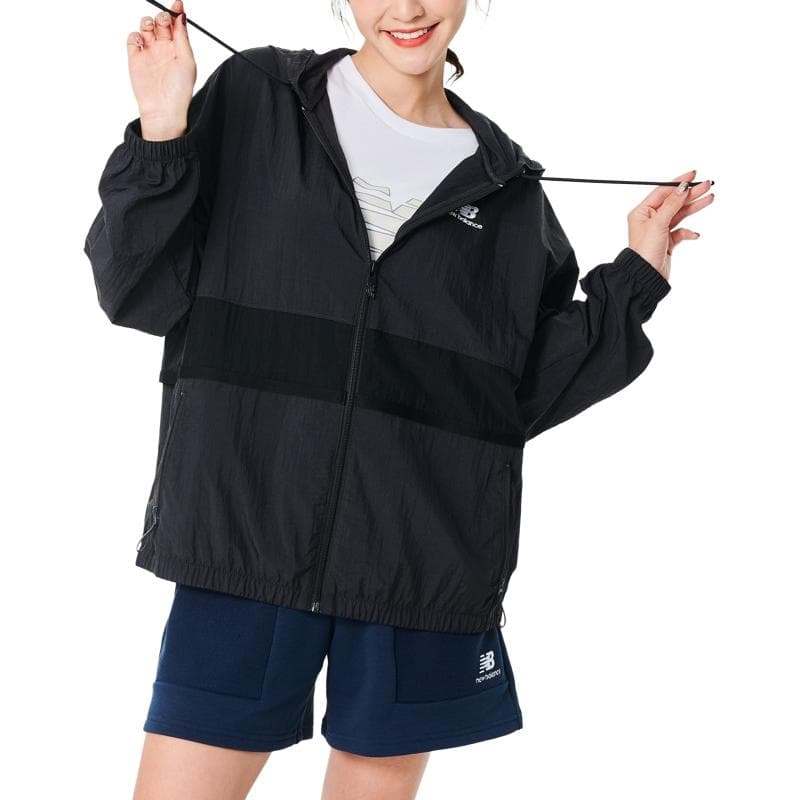 Куртка New Balance Athletics Amplified logo - изображение 4