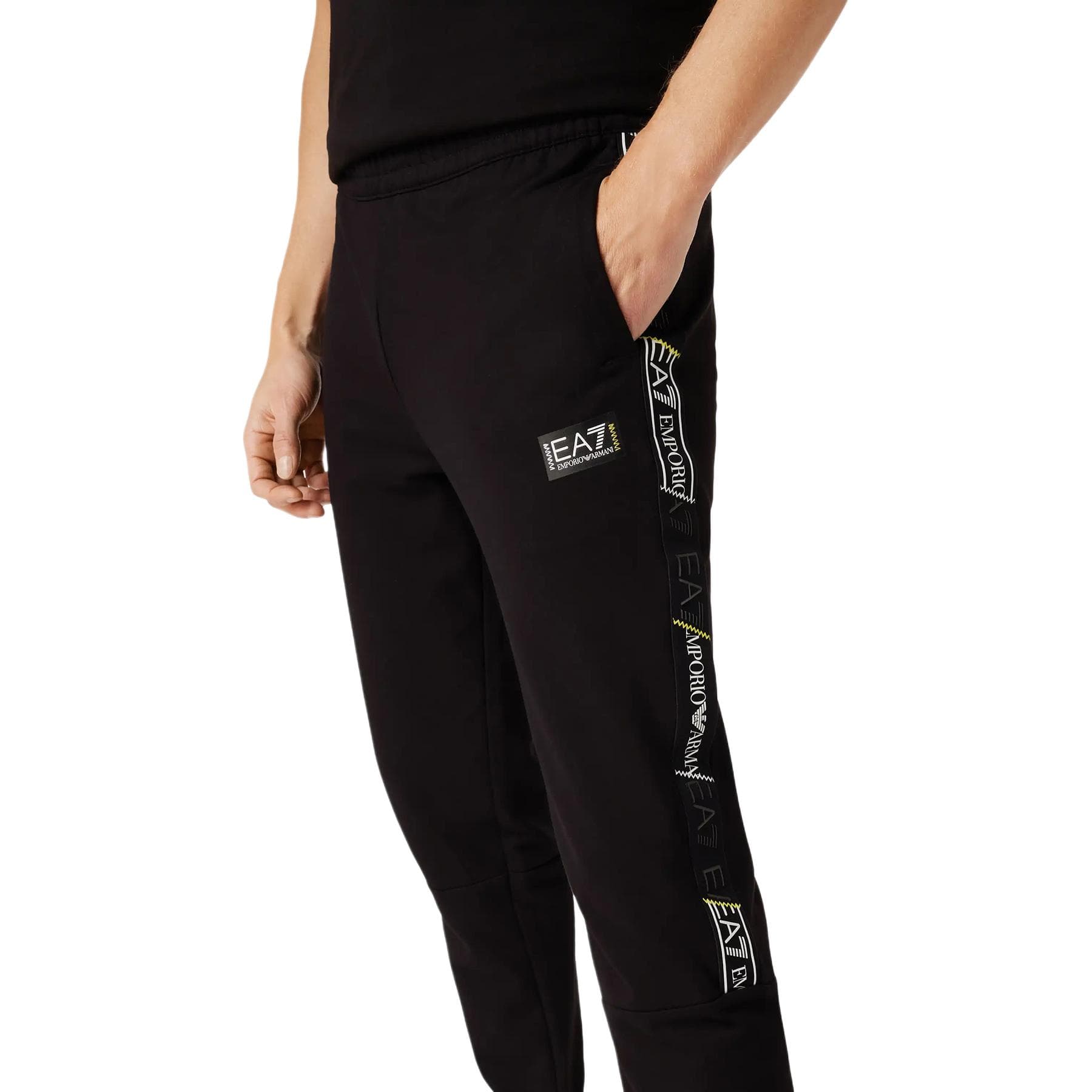 Штаны EMPORIO ARMANI SS23 EA7 Logo - изображение 6