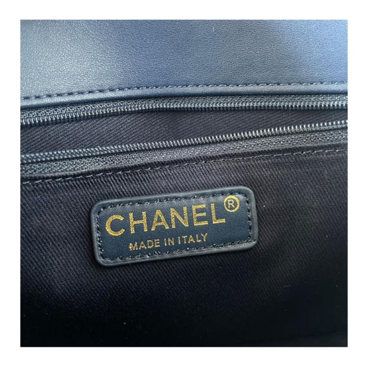 Сумка через плечо Chanel 24B - изображение 5