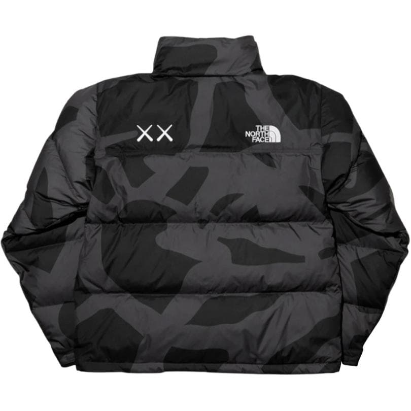 Зимняя куртка The North Face x KAWS FW22 Black - изображение 2