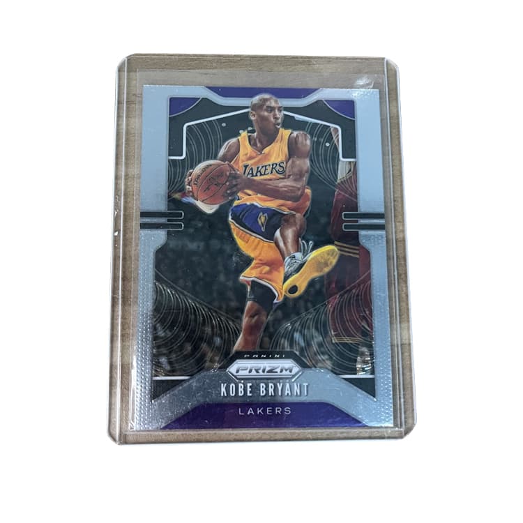 Коллекционные карточки PANINI Коби Брайант 2019-2020 Prizzm Prime Лейкерс Коби Брайант Черная Мамба Четырехкратный MVP Карточки Звезды - изображение 1