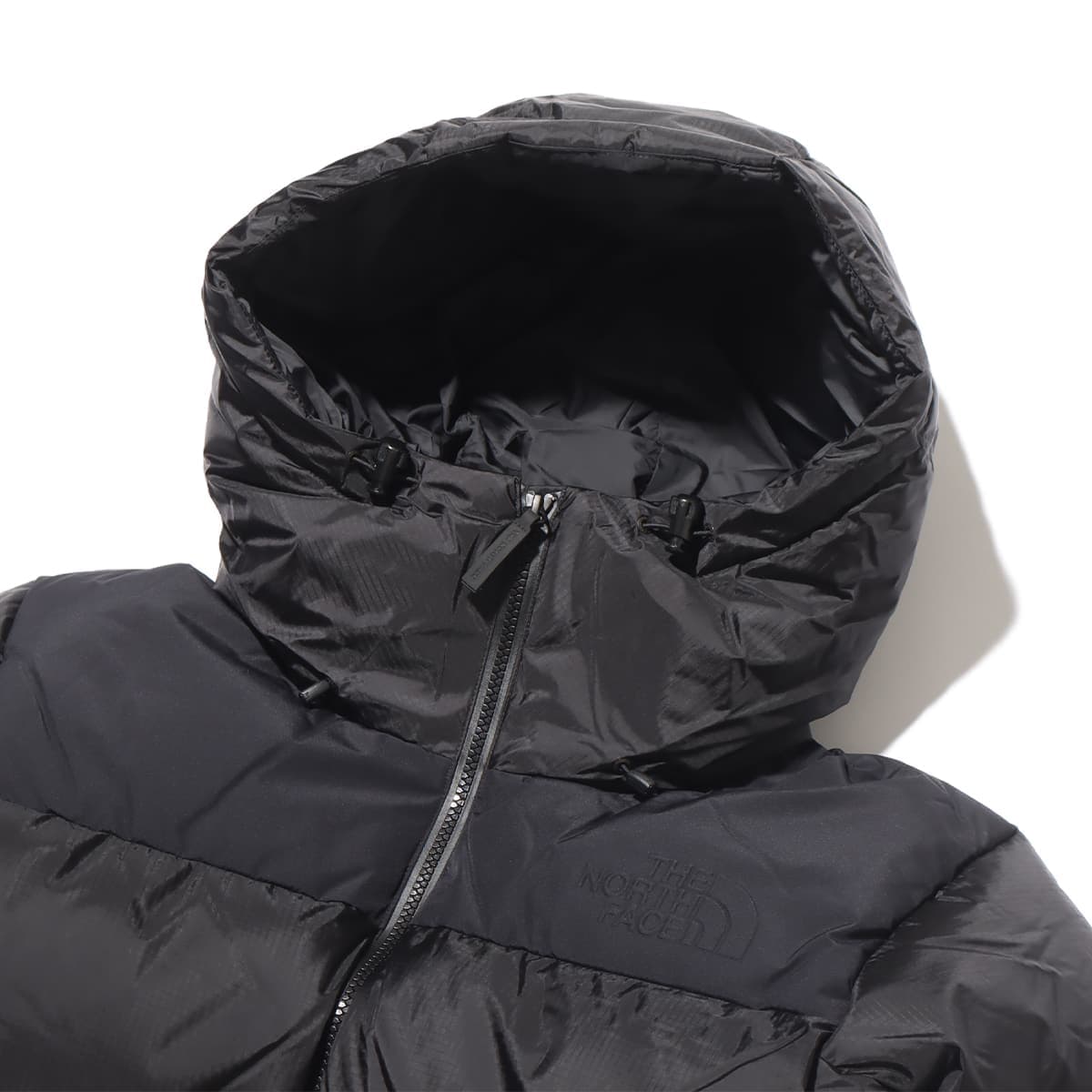 Зимняя куртка THE NORTH FACE - изображение 2