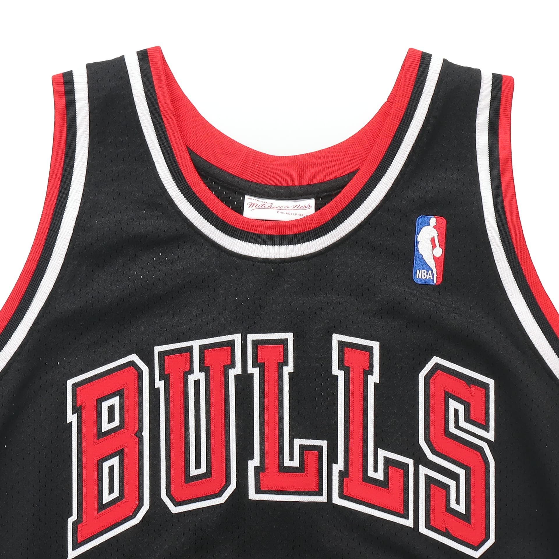 Баскетбольная майка Mitchell & Ness NBA Bulls Jersey 23 Jordan - изображение 3