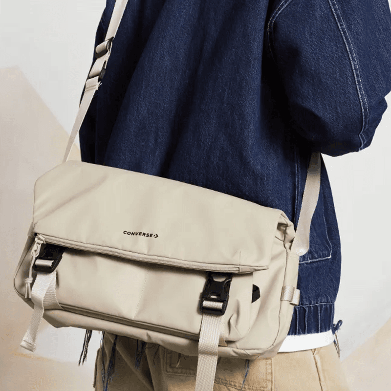 Сумка через плечо Converse Конверс Crossbody Однотонный модный универсальный Полиэстер Курьерская сумка Сумка через плечо Обычный размер Унисекс Парный Светло-коричневый - изображение 4